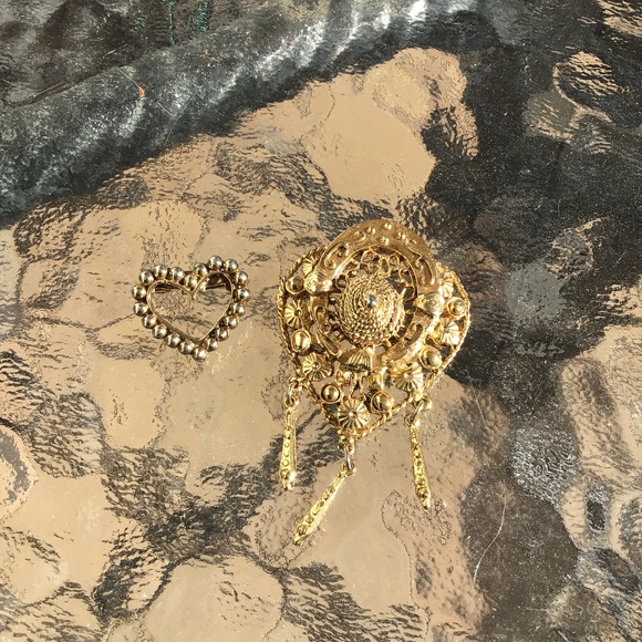 Source Unknown Jewelry - Two Gold Heart Brooches